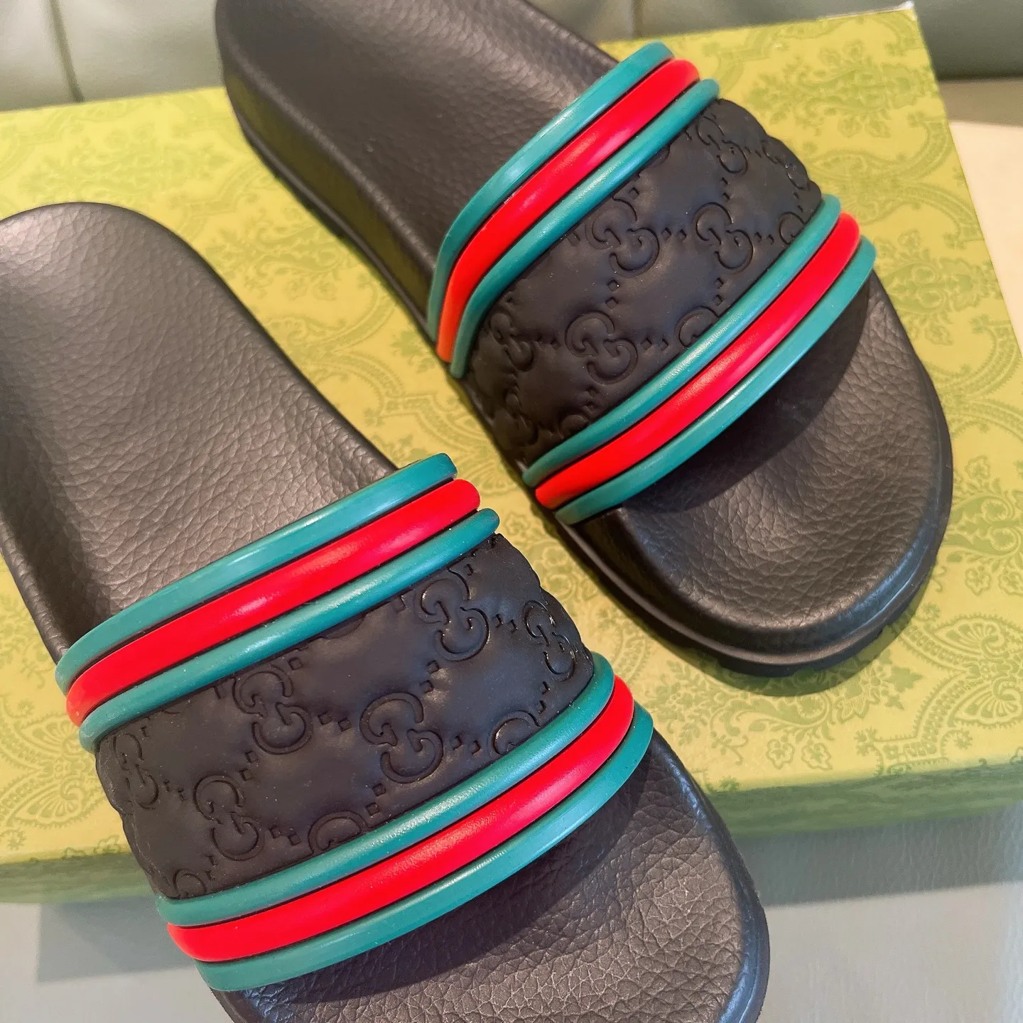 Men's Men's Shoes 130🐮🐮Gucci Gucci Slippers Gucci 2024 latest beach sandals slippers Original molding double G LOGO Original molding consistent Outsole: Men's Men's Shoes u double-layer outsole Size: 35-46